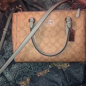 Coach bag in baby blue